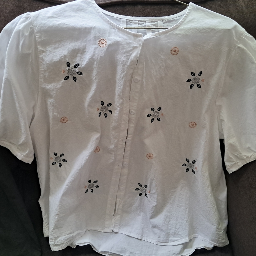 Women's White Blouse with Floral Embroidery 4XL